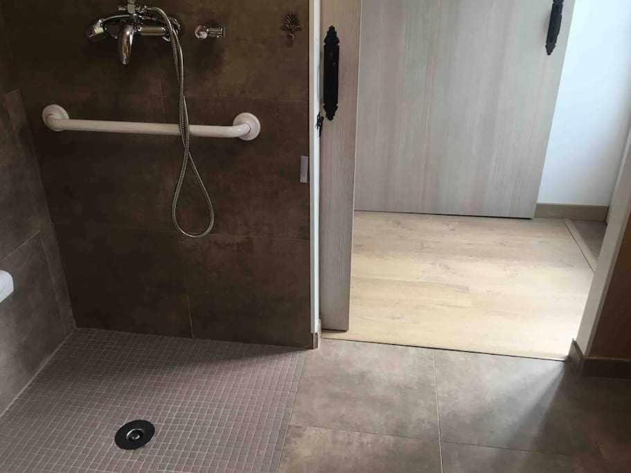 Oak Palace Oakplacescom León Zewnętrze zdjęcie